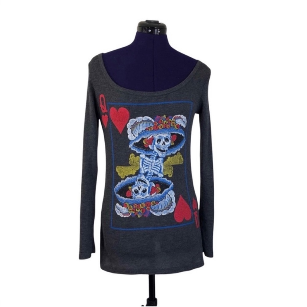 Bear Dance Gray Queen Skeleton Long Sleeve Top